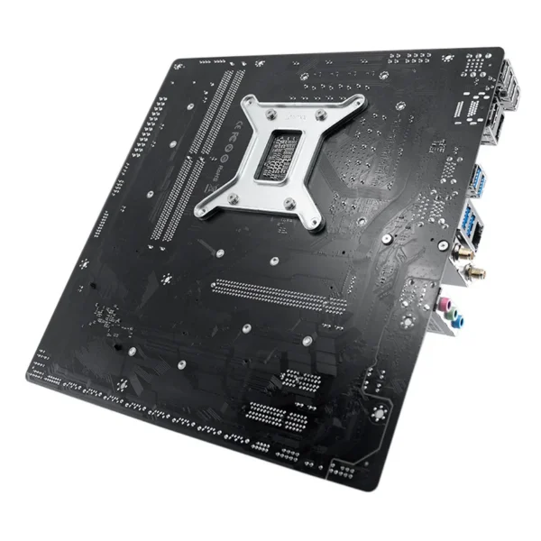 Motherboard ADVANCE MTDK, incorpora procesador Core i7-13650HX 2.60/4.90GHz, HDMI(1)/DP(1)